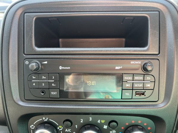 2020 (202) Renault Trafic B-Ness + Energy 2.0 DCI 383096678