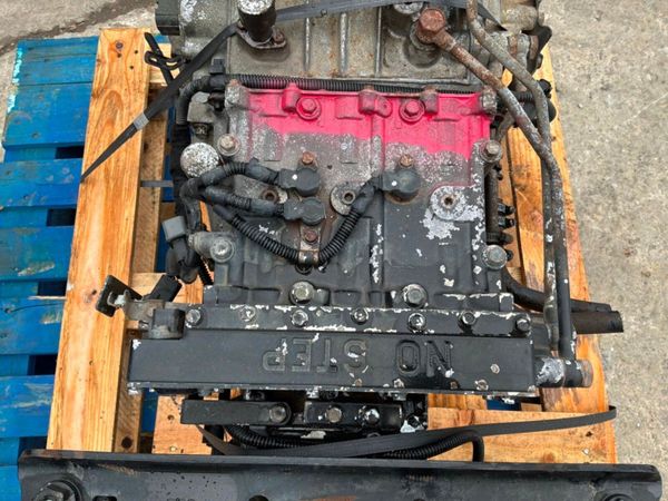 2019 MITSUBISHI CANTER AUTOMATIC GEARBOX 383099993