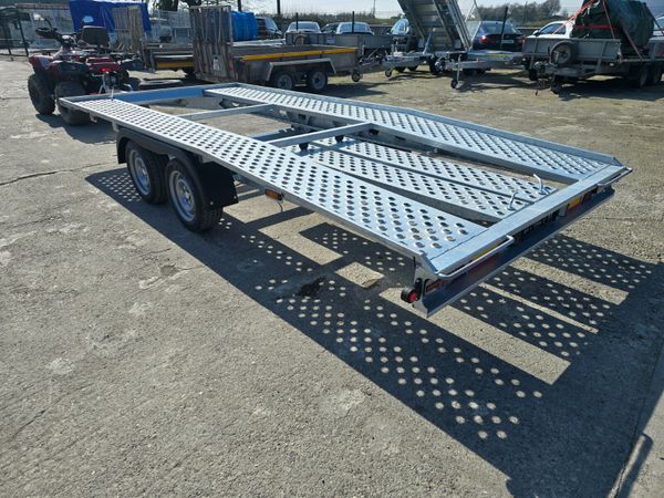 Car Transporter 383006667