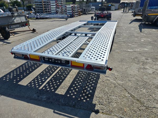 Car Transporter 383006669