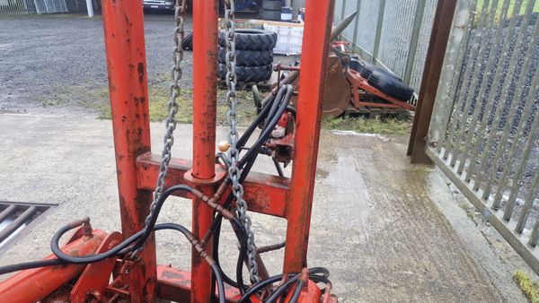 Shear grab 383145633