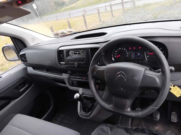 Citroen Dispatch 2018 383185306