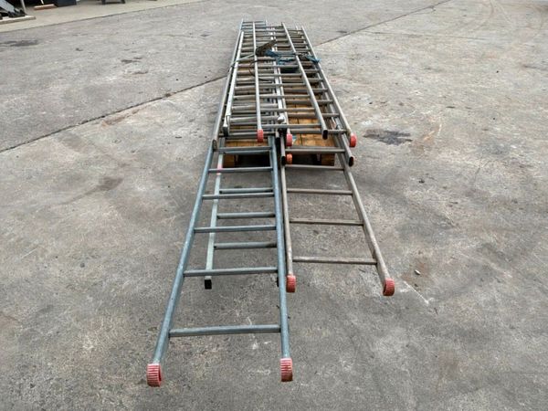 SCAFFOLDING ACCESS LADDERS.............424v. 383100013