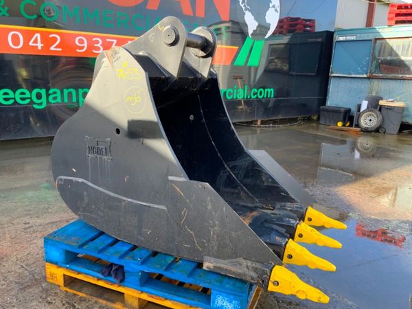 UNUSED 36" DIGGING BUCKET......80mm PINS.....7453. 383246161