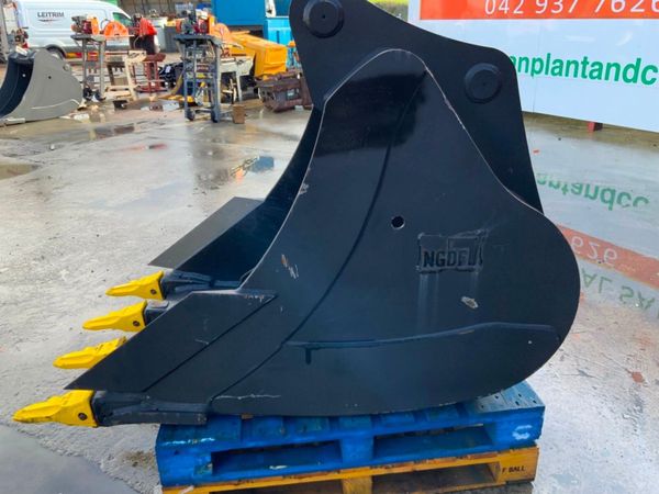 UNUSED 36" DIGGING BUCKET......80mm PINS.....7453. 383246168