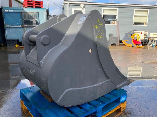 UNUSED 36" MILLER BUCKET.......80mm PINS......7454 383246184