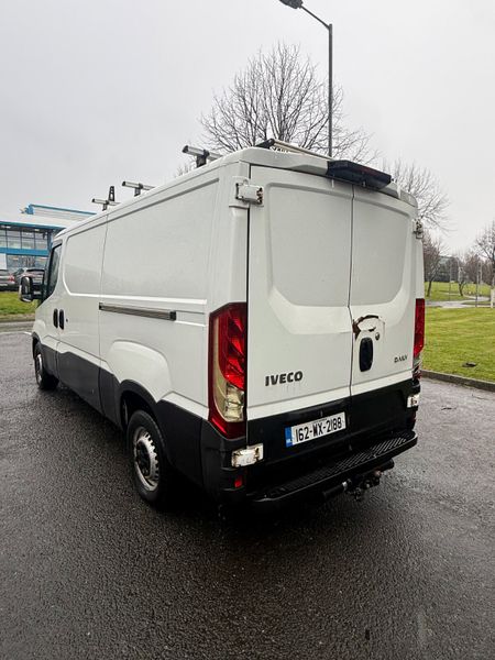 Iveco Daily 2016 MWB 35S11 383209854