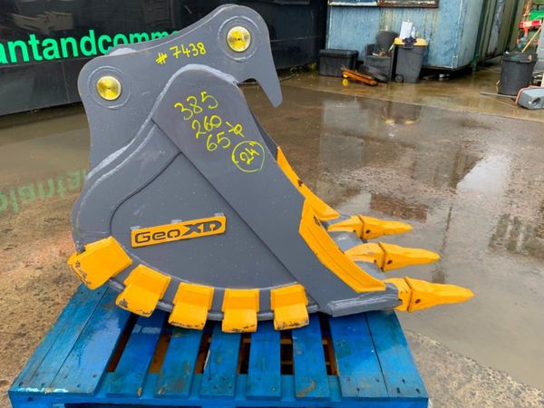 UNUSED 24" GEO XD  BUCKET.....65mm PINS......7438. 383221944