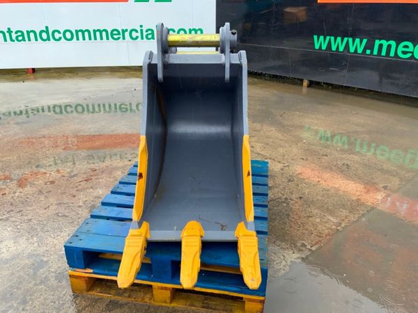 UNUSED 24" GEO XD  BUCKET.....65mm PINS......7438. 383221920