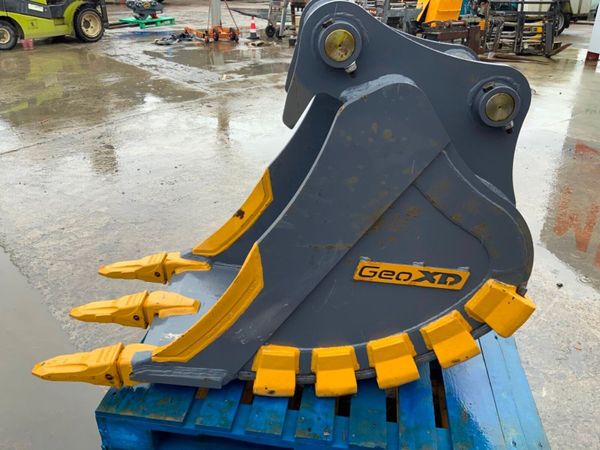 UNUSED 24" GEO XD  BUCKET.....65mm PINS......7438. 383221926