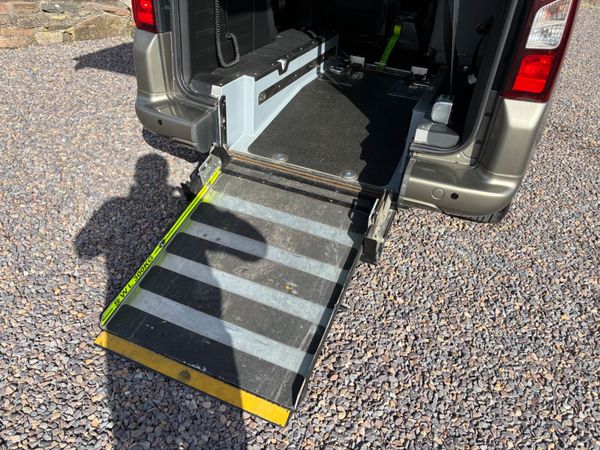 Peugeot Partner *wheelchair accessible* 383388192