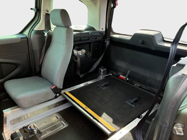 Peugeot Partner *wheelchair accessible* 383388194