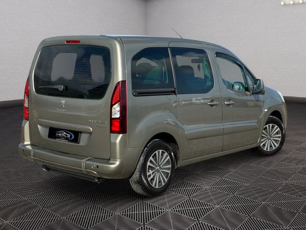 Peugeot Partner *wheelchair accessible* 383388200