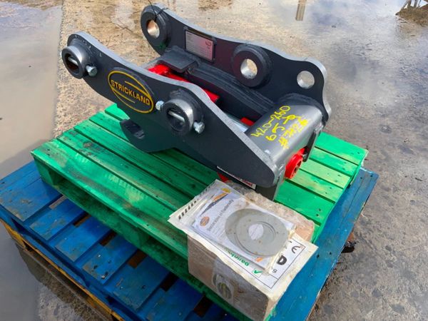 UNUSED STRICKLAND S/LOCK HITCH...65mm.......7126 383305470