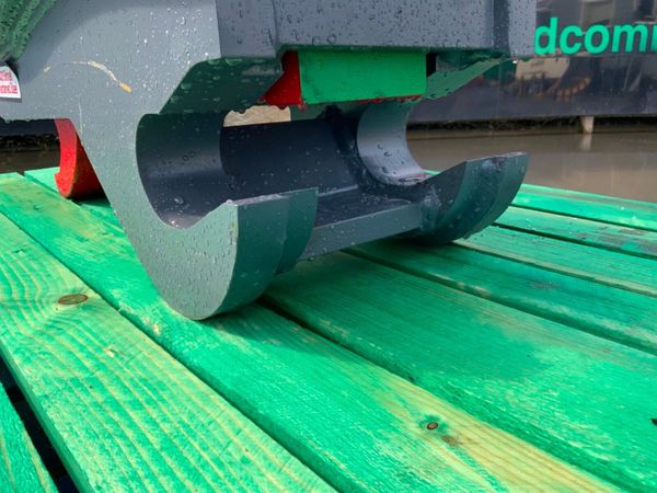 UNUSED STRICKLAND S/LOCK HITCH...65mm.......7126 383305476