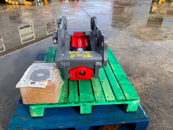 UNUSED STRICKLAND S/LOCK HITCH...65mm.......7126 383305483