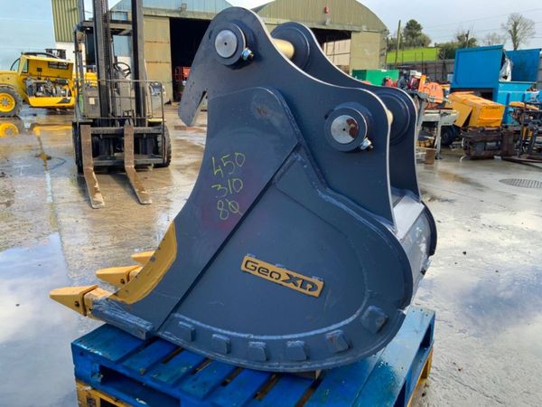 UNUSED 24" GEO XD BUCKET......80mm PINS......7436. 383305561