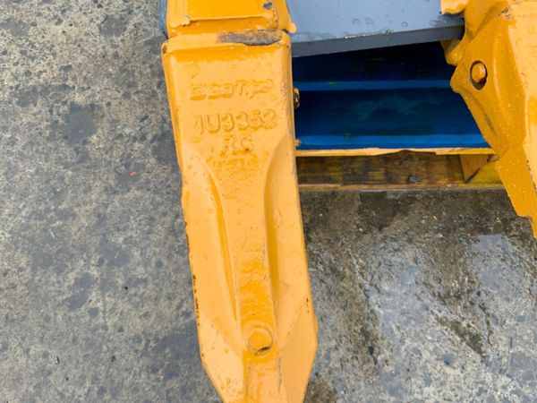 UNUSED 36" GEO XD BUCKET......80mm PINS.....7122. 383305533