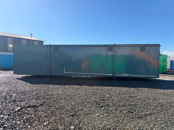 40 x 10 site office , kitchen + 2 separate toilets 383312182