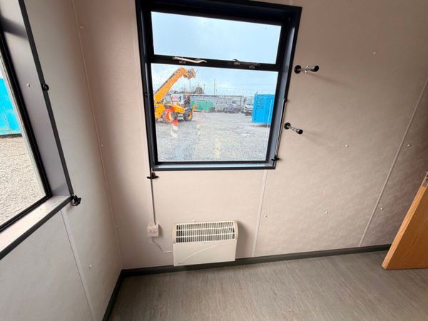 40 x 10 site office , kitchen + 2 separate toilets 383312333