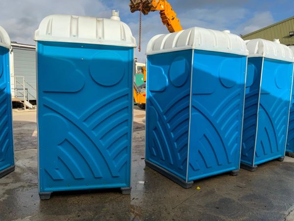 PORTABLE SITE TOILET / BUILDERS LOO.........5171. 383330346