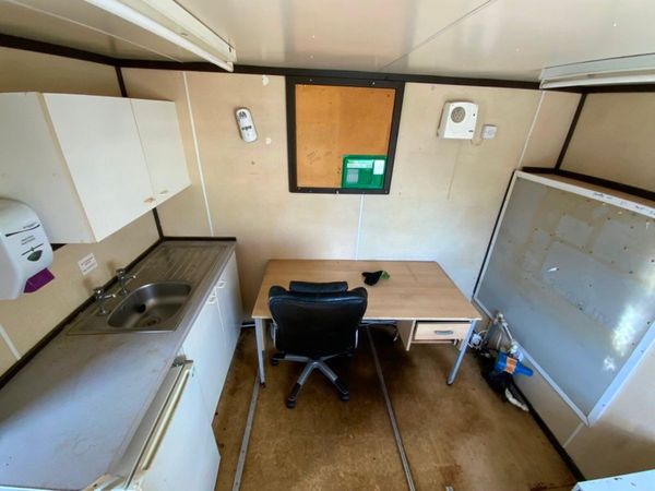 22ft WELFARE SITE OFFICE CONTAINER........849. 383330379