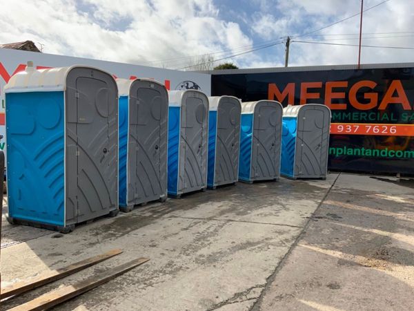 PORTABLE SITE TOILET / BUILDERS LOO.........5171. 383330323