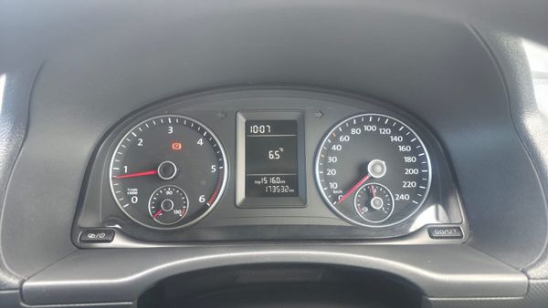 Volkswagen Caddy 2015 immaculate condition 383338406