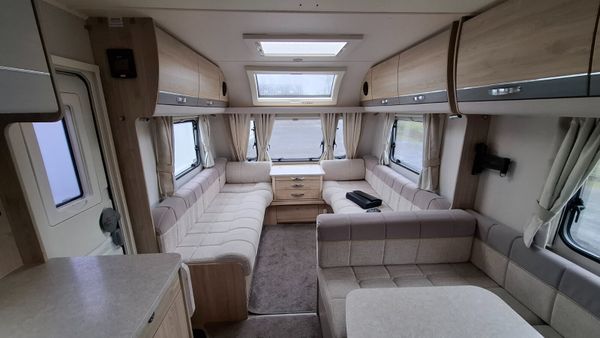 Elddis Avante 6 berth caravan 383443152