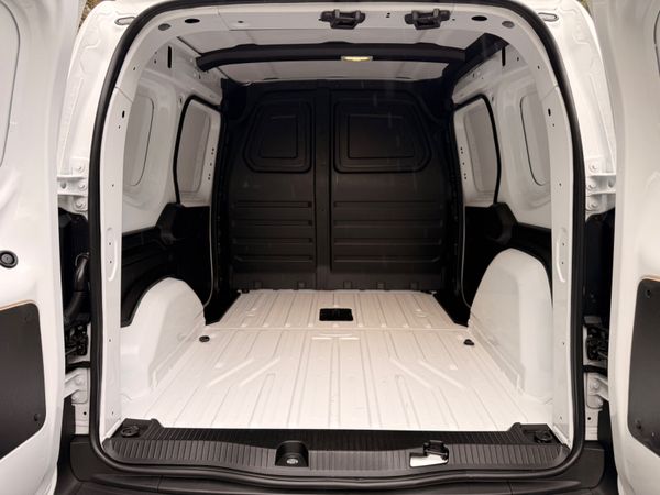 Nissan TOWNSTAR 2025 EV SWB Auto 383462678