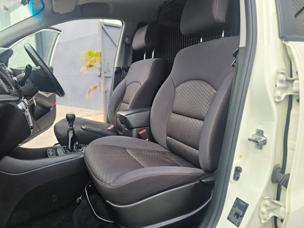 SSANGYONG KORANDO 4X4 // NEW DOE 383472959