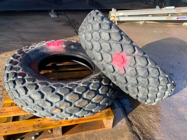 TURF TYRES. 383476063