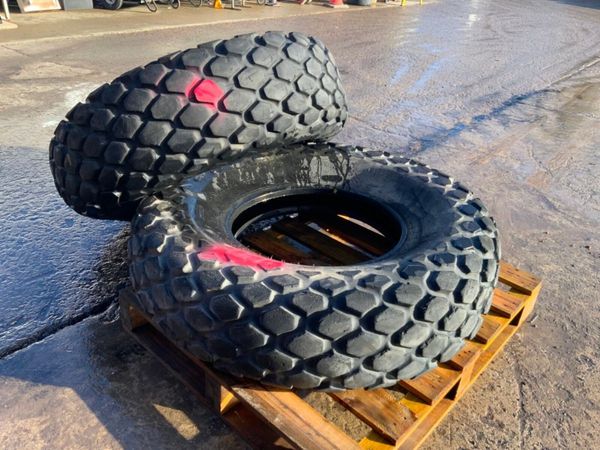 TURF TYRES. 383476071
