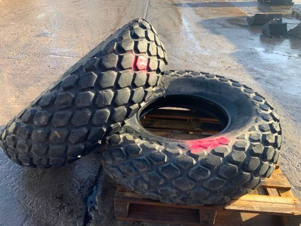 TURF TYRES. 383476073