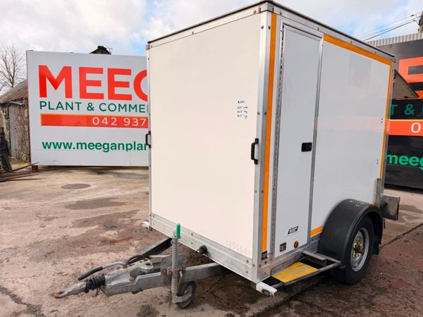 6 x 8 HAZLEWOOD BOX TRAILER ...641 383476112