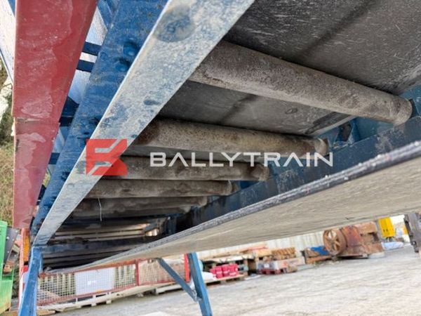 Aggregate Feed Hopper 383483548