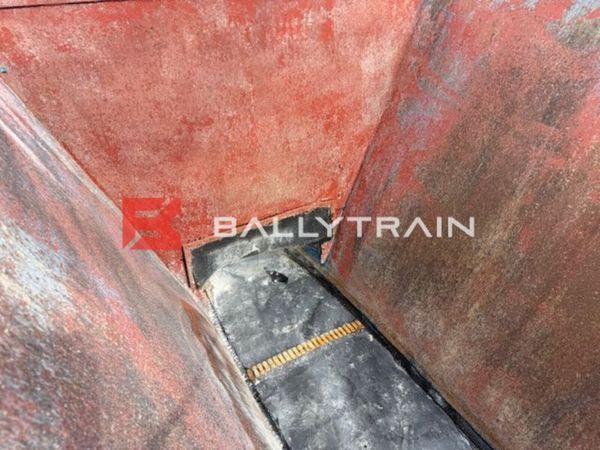 Aggregate Feed Hopper 383483552