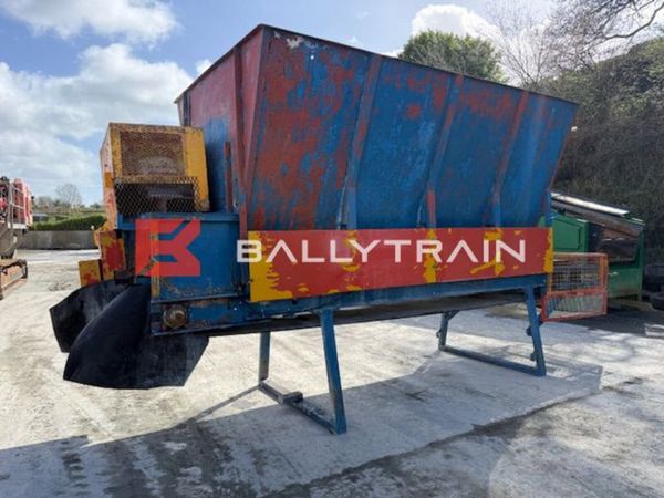 Aggregate Feed Hopper 383483512