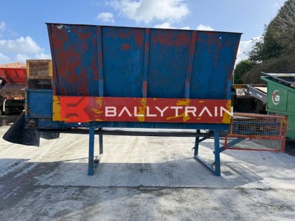 Aggregate Feed Hopper 383483513