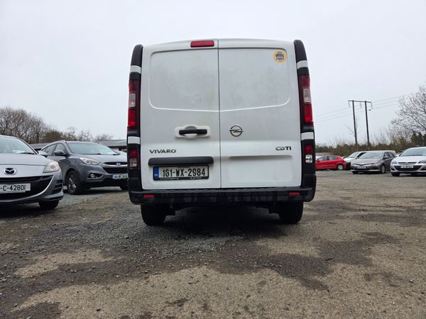 Lovely Opel Vivaro DOE Tax Warranty 383401596