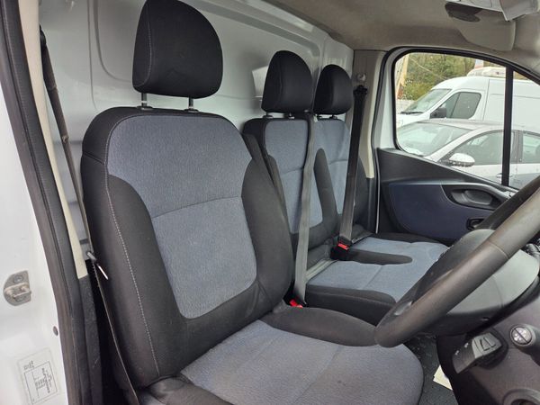 Lovely Opel Vivaro DOE Tax Warranty 383401600