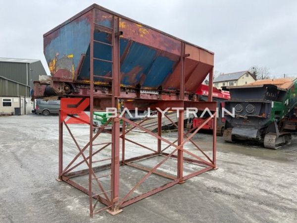 Electric Feed Hopper (4M Long) 383402374