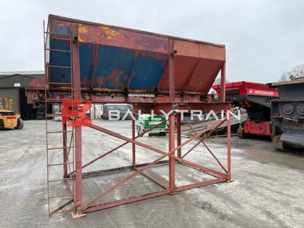 Electric Feed Hopper (4M Long) 383402376