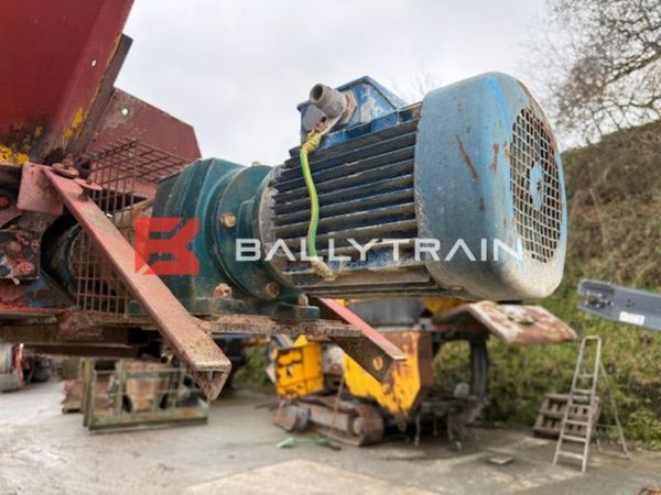 Electric Feed Hopper (4M Long) 383402389