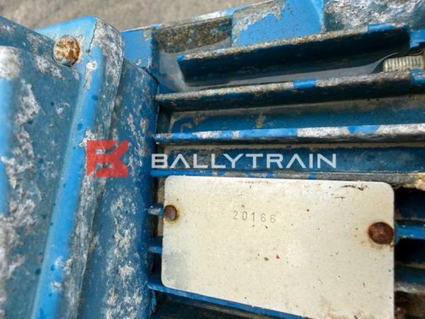 Electric Feed Hopper (4M Long) 383402390