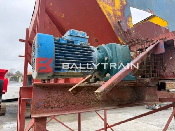 Electric Feed Hopper (4M Long) 383402392