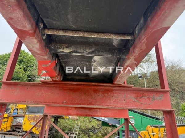 Electric Feed Hopper (4M Long) 383402401