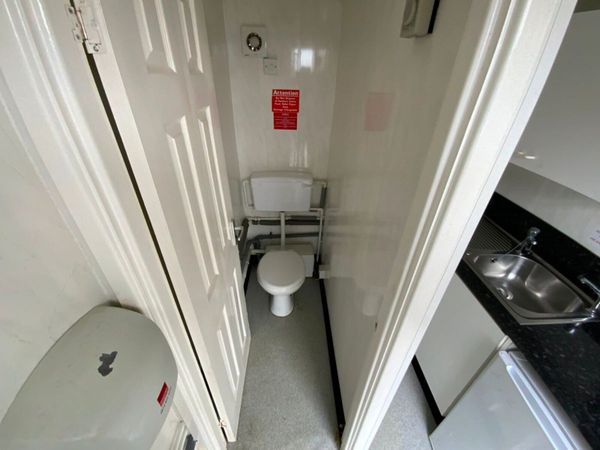 12ft x 10ft SELF CONTAINED WELFARE CABIN843. 383410568