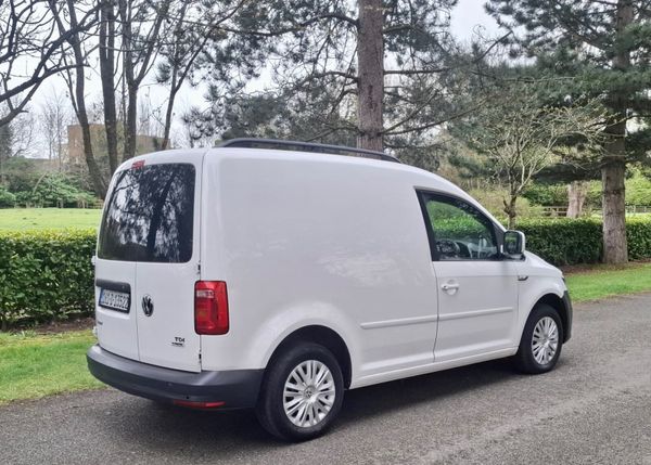Volkswagen Caddy 2016 DOE 3/27 383429407