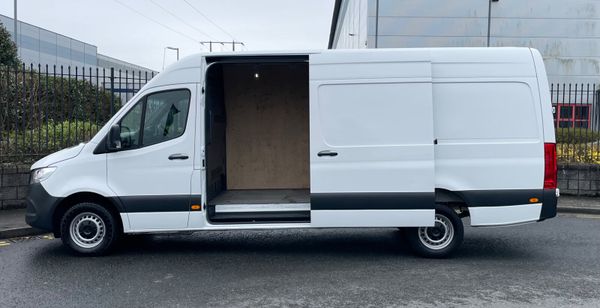 2023 Sprinter 315/43 with Air Con  Straight Deal 383432007